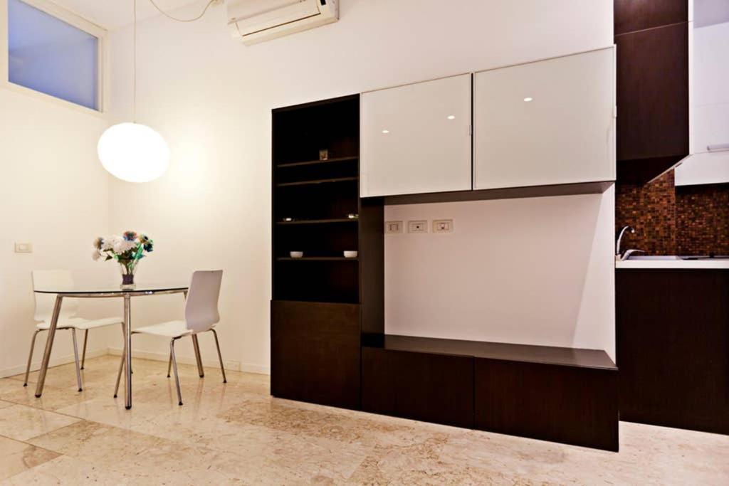 Milan Downtown - The Flat Apartamento Exterior foto
